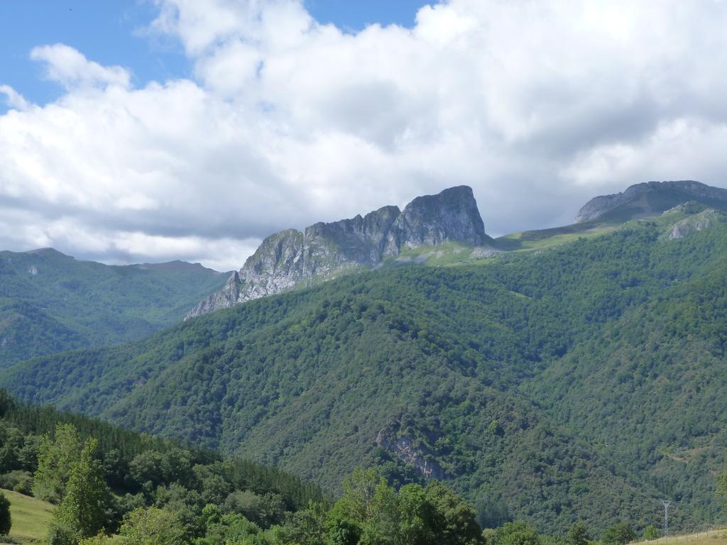 Viviendas Rurales Aldea De Dosamantes Pesaguero-La Parte Pokoj fotografie