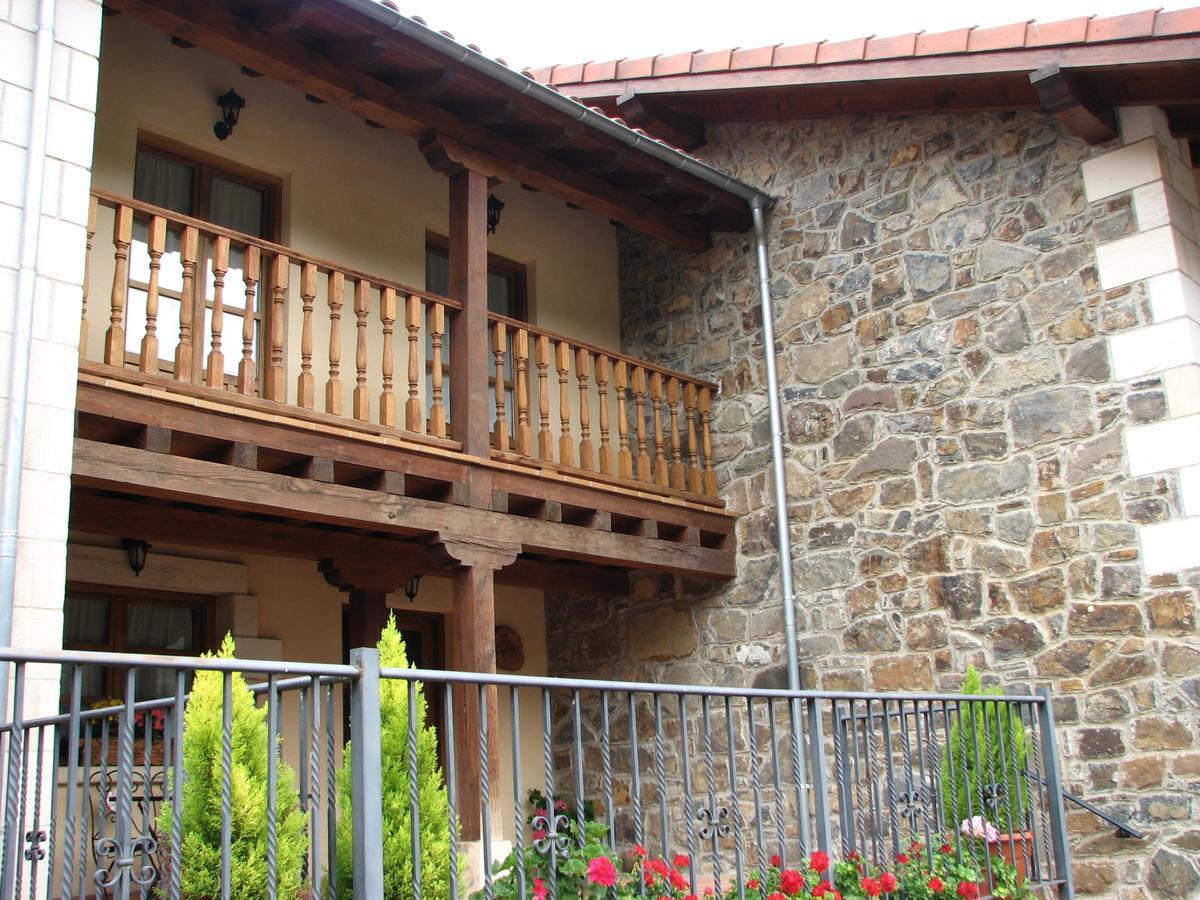 Viviendas Rurales Aldea De Dosamantes Pesaguero-La Parte Exteriér fotografie