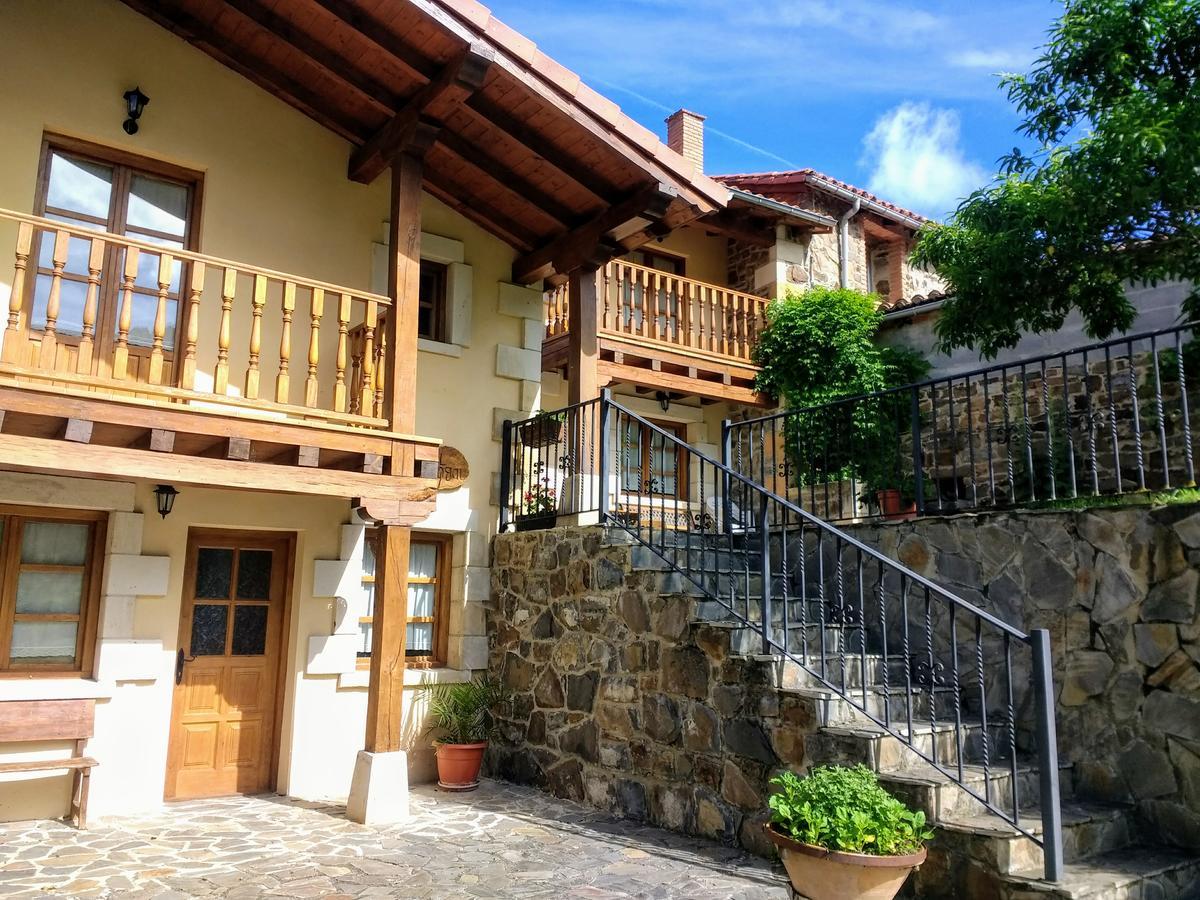 Viviendas Rurales Aldea De Dosamantes Pesaguero-La Parte Exteriér fotografie